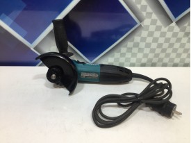 Шлифмашина угловая Makita GA 5030