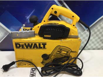 Электрорубанок Dewalt DW 680