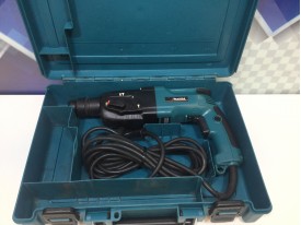 Перфоратор Makita HR 2450 