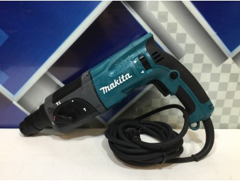 Перфоратор Makita HR 2470 