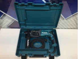 Перфоратор Makita HR 2470 