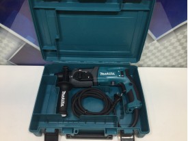 Перфоратор Makita HR 2470 